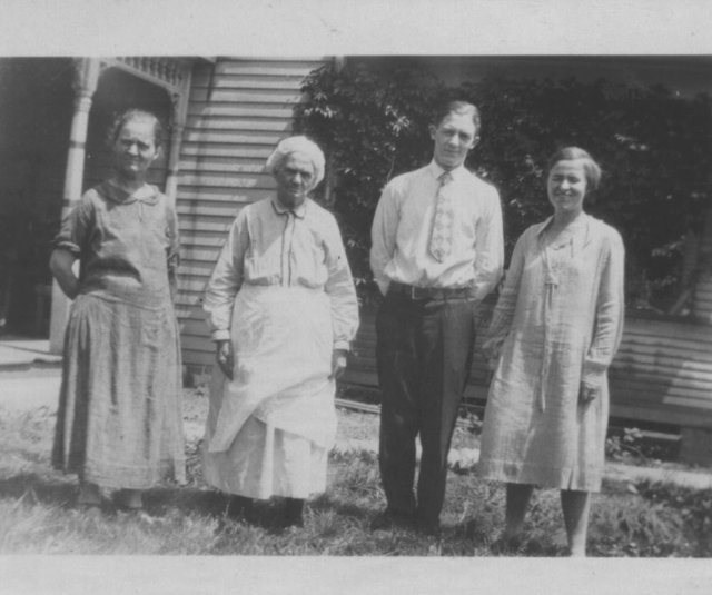 georgedieterhouse.jpg